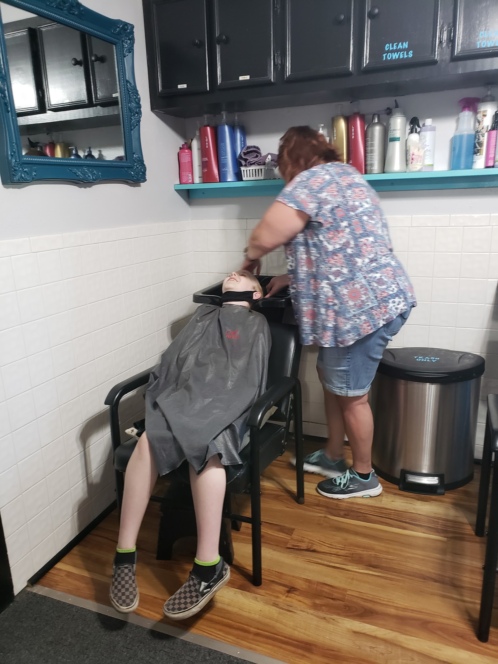 Salon Flawless